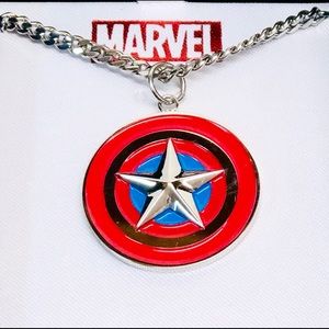 Men’s captain America shield necklace